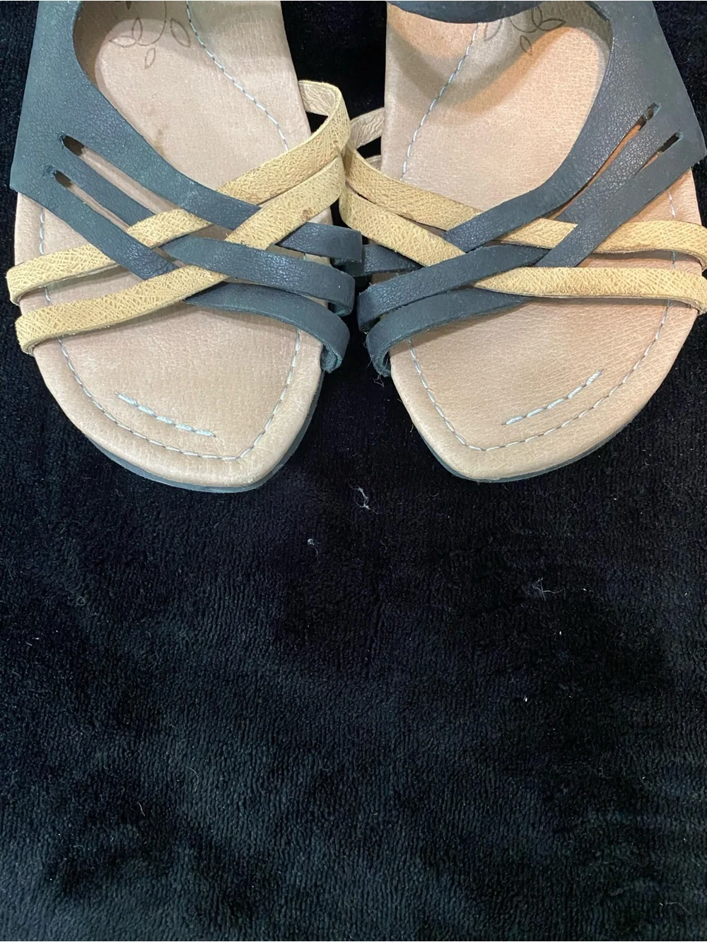 Ahnu Saratoga Leather Flats Sandals Women’s Size 8